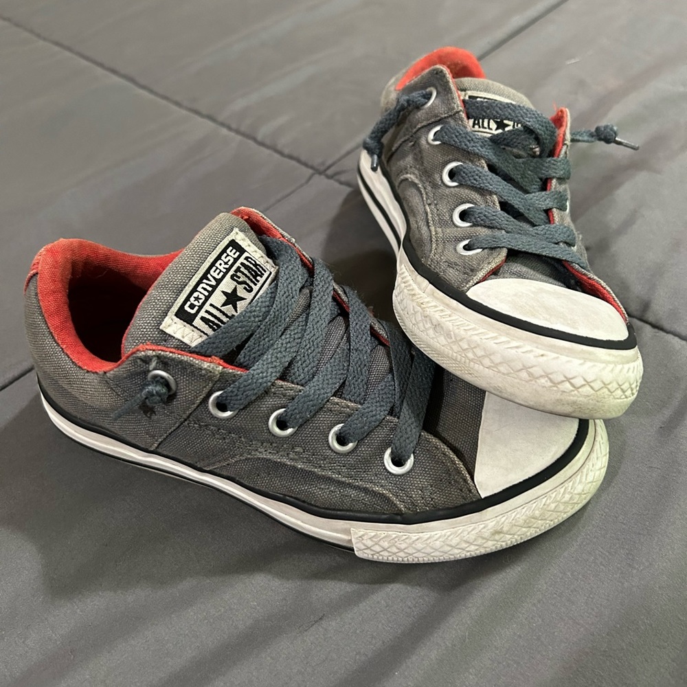 Boy’s Converse All Star Shoes Size 13 Chuck Taylor